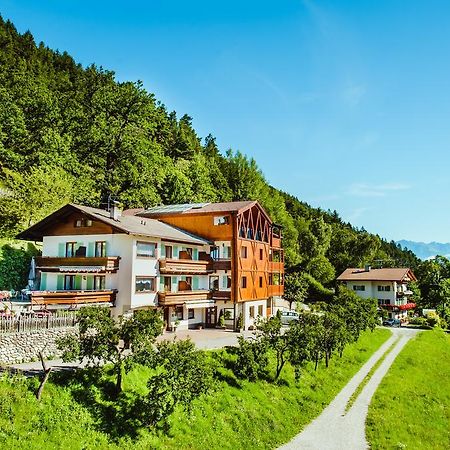 Gasthof Hotel Woehrmaurer Велтурно Екстериор снимка